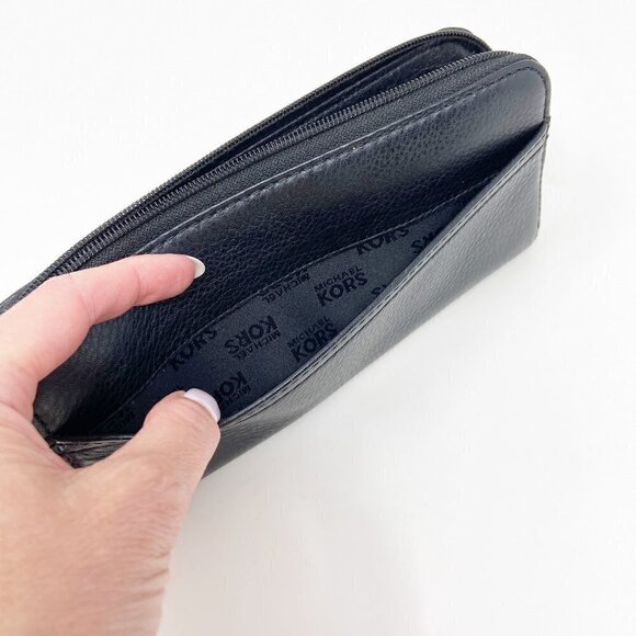 MICHAEL KORS | Black Leather Zip Top Wallet - Picture 5 of 7